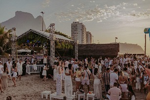 Na contra mão da pandemia