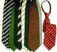 Como um homem pode se vestir bem e combinar camisas com gravatas?